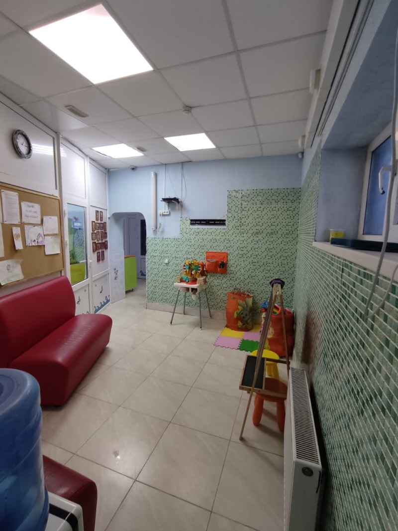 Продаю детский плавательный центр готовый бизнес.